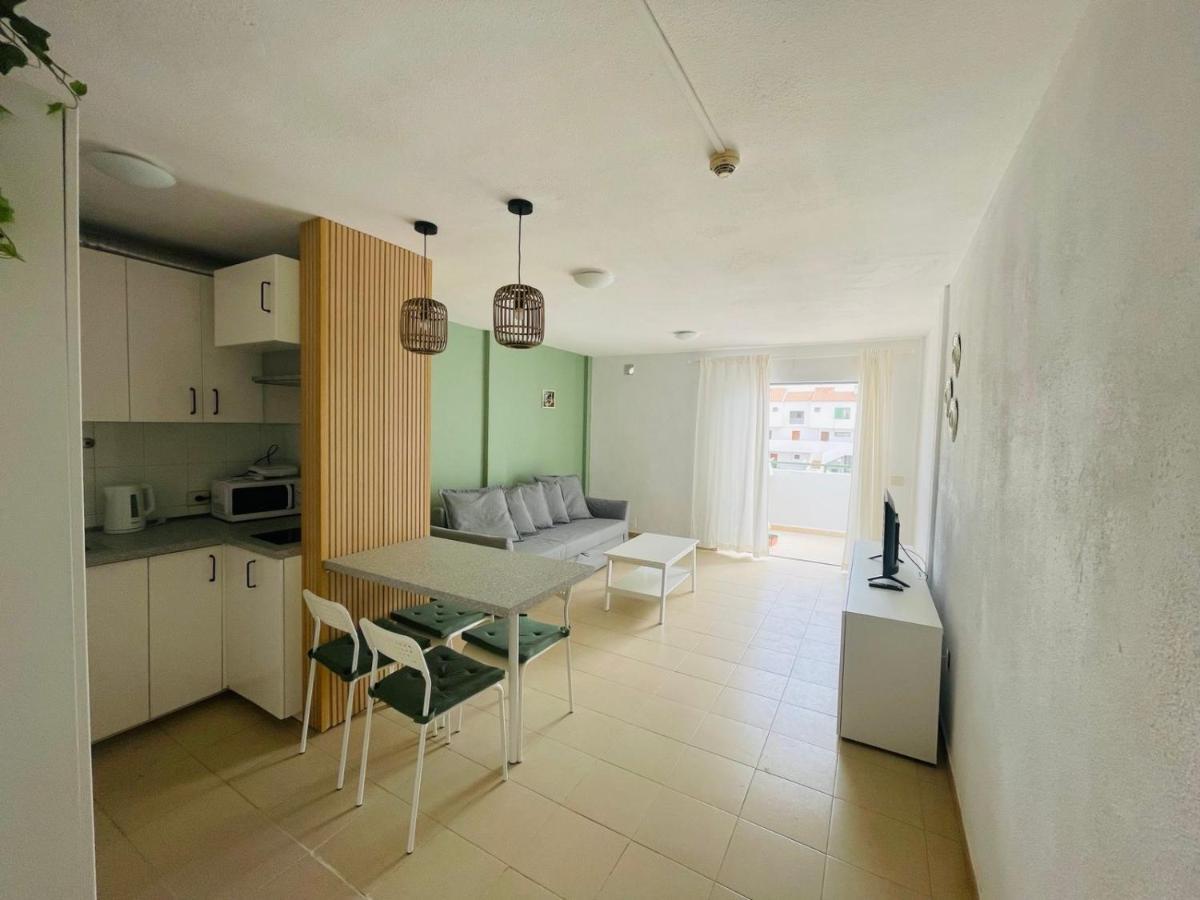 Alondras Park Mialsoma Apartment Arona  Luaran gambar